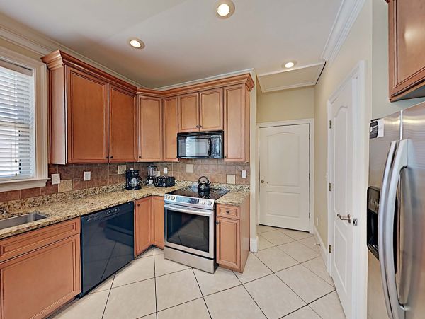 Beach Vacation Home in Destin 15 Guests
