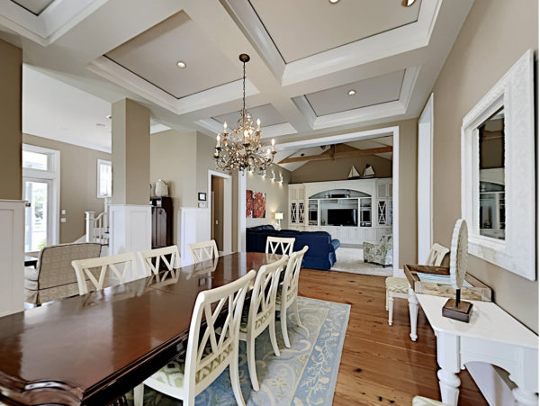 Five Bedroom Crystal Shores Luxury Pool Home