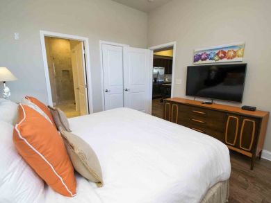 Updated 3 Bedroom Condo Across the Street to the Beach