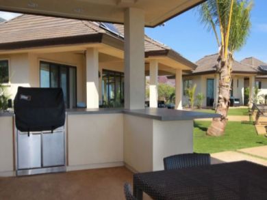 Lahaina Luxury  Sleeps Fourteen