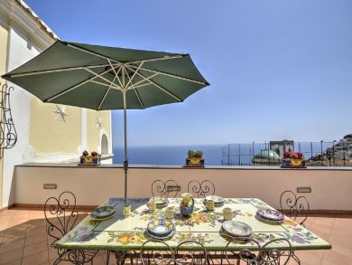 Praiano 2 Bedroom Vacation Home with Private Pool