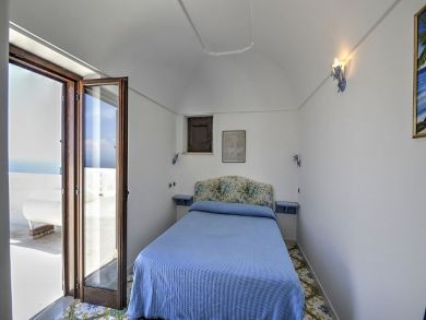 Praiano 2 Bedroom Vacation Home with Private Pool