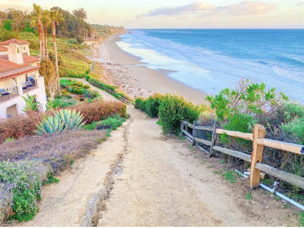 Santa Barbara Luxury Vacation Home Rental Sleeps Ten Guests