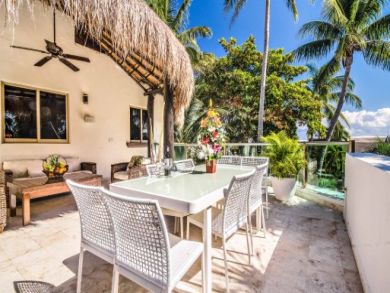 Playa del Carmen Luxury Vacation Home Sleeps Ten Guests
