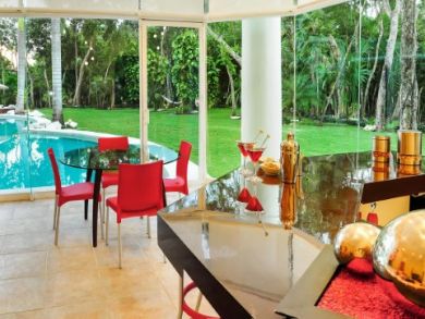 Playa del Carmen Luxury Vacation Home Sleeps Ten Guests
