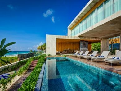 Playa del Carmen Luxury Vacation Home Sleeps Twenty Guests.