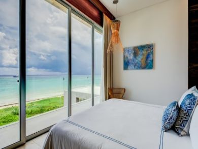 Playa del Carmen Luxury Vacation Home Sleeps Twenty Guests.