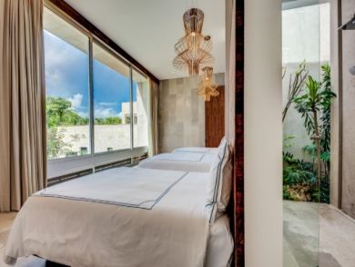 Playa del Carmen Luxury Vacation Home Sleeps Twenty Guests.