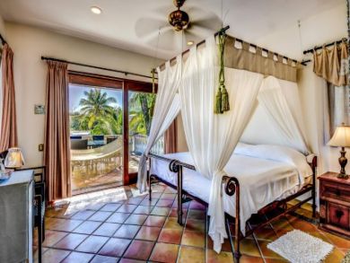 Playa del Carmen Luxury Vacation Home Sleeps Ten Guests