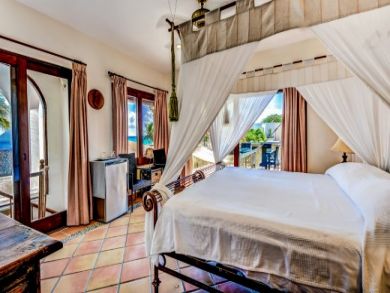 Playa del Carmen Luxury Vacation Home Sleeps Ten Guests