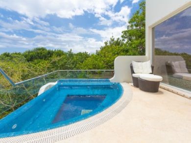 Playa del Carmen Luxury Vacation Home Sleeps Ten Guests