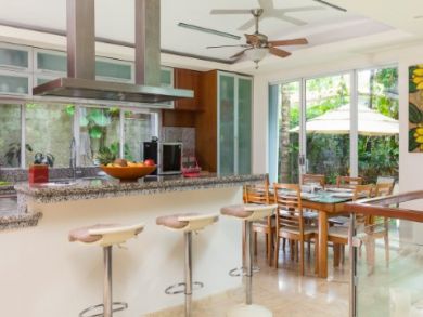 Playa del Carmen Luxury Vacation Home Sleeps Ten Guests