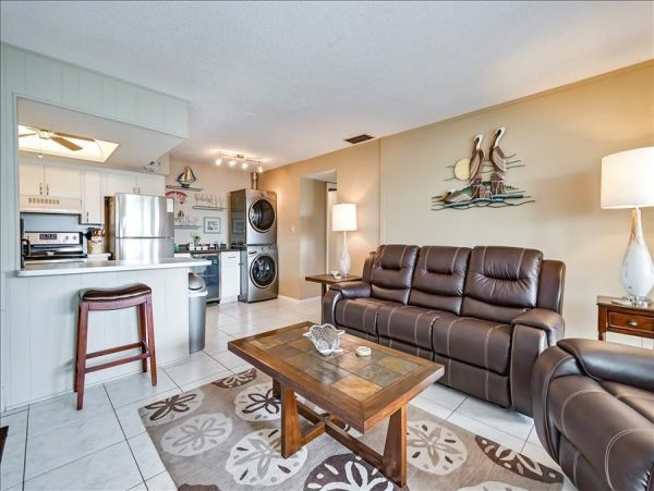 Boca Grande Two Bedroom Vacation Condo Rental on Beach