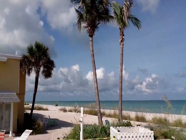 Boca Grande Two Bedroom Vacation Condo Rental on Beach