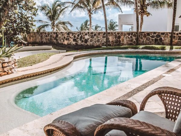 Beachfront Cancun Vacation Home with 10 Bedrooms