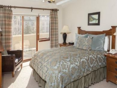 Beaver Creek Vacation Condo Rental Sleeps Eight Guests