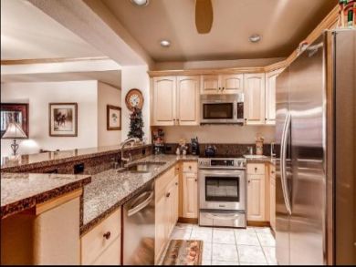 Beaver Creek Vacation Condo Rental Sleeps Eight Guests