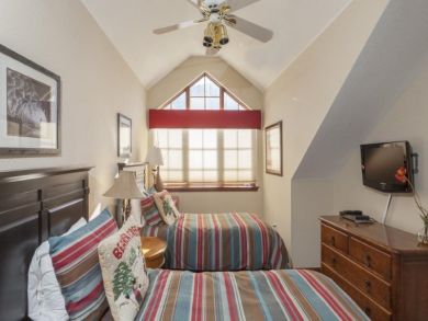 Three Bedroom Beaver Creek Luxury Accommodation
