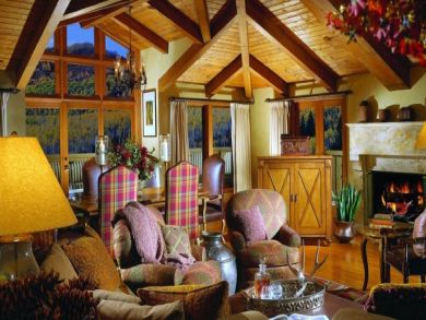 Three Bedrooms Vacation Condo in Vail