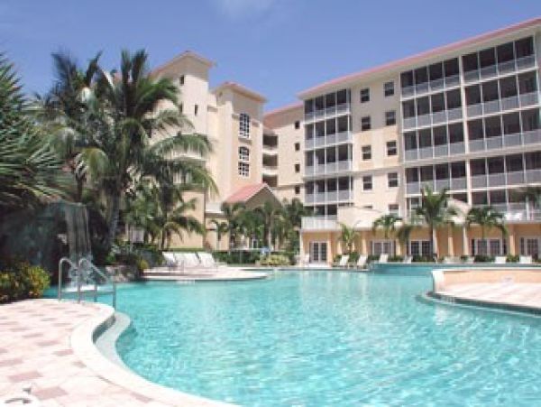 Naples Vacation Condo with Gulf & Bay Views, Walk to Beach