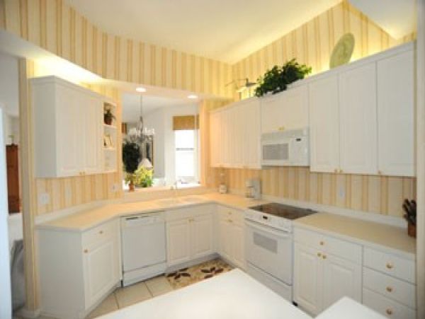 Naples Vacation Condo with Gulf & Bay Views, Walk to Beach