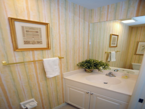 Naples Vacation Condo with Gulf & Bay Views, Walk to Beach