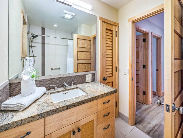 Lahaina Vacation Four Bedroom Townhome Oceanfront Rental