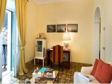 Upscale Rental on Positano. Call Local USA Agent