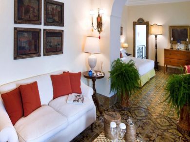 Upscale Rental on Positano. Call Local USA Agent