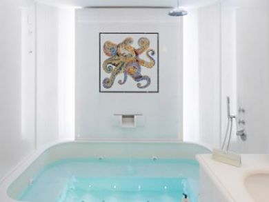Upscale Rental on Positano. Call Local USA Agent