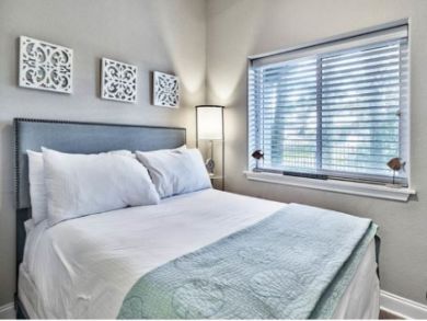 Miramar Vacation Condo Rental Sleeps Four Guests Luxury