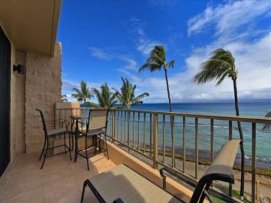 Lahaina Vacation Condo Rental Sleeps Eight Guests