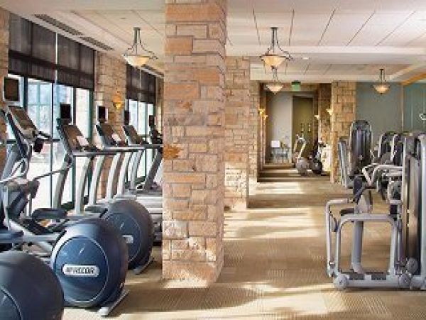 Beaver Creek Luxury Vacation Rental Sleeps Six Guests