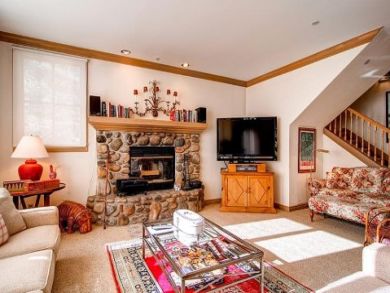 3 Bedroom Beaver Creek Vacation Condo Rental Plus Den