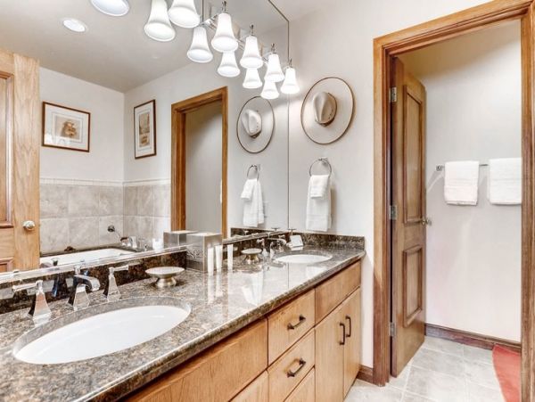 Beaver Creek Vacation Condo Rental Sleeps Eight Guests