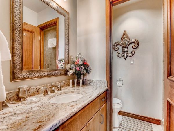 Beaver Creek Vacation Condo Rental Sleeps Eight Guests