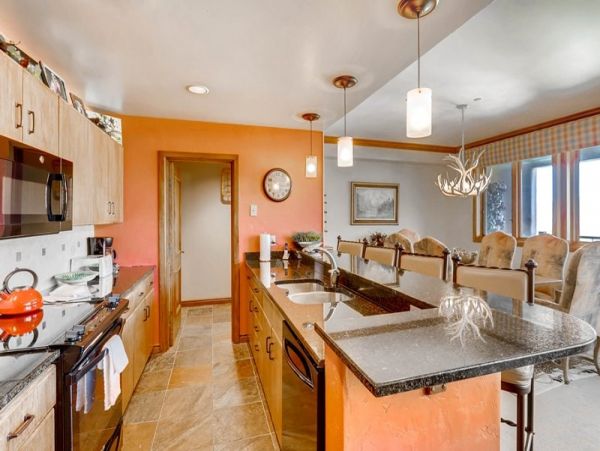 Beaver Creek Vacation Condo Rental Sleeps Eight Guests