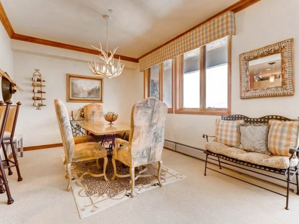 Beaver Creek Vacation Condo Rental Sleeps Eight Guests