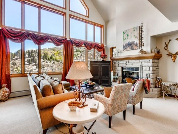 Beaver Creek Vacation Condo Rental Sleeps Eight Guests