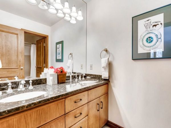 Beaver Creek Vacation Condo Rental Sleeps Eight Guests