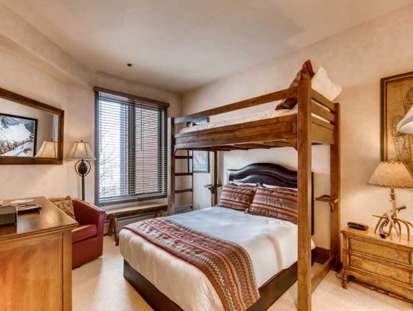Beaver Creek Vacation Condo Rental Sleeps Eight Guests