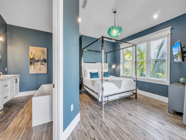 Bradenton Beach Vacation Pool Home with Gulf Views