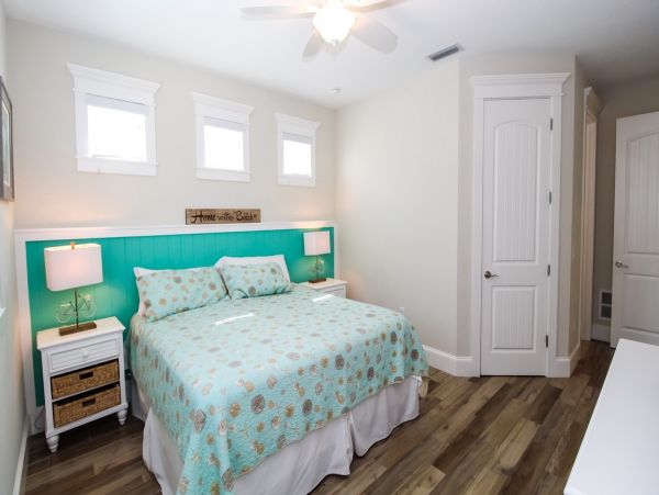Bradenton Beach Vacation Pool Rental Home Sleeps 15