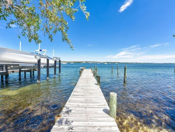 Bradenton Beach Vacation Pool Rental Home Sleeps 15