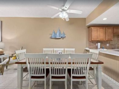 Navarre Vacation Condo Rental Sleeps Six Guests.