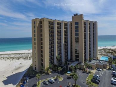 Navarre Vacation Condo Rental Sleeps Six Guests.