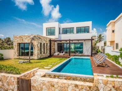 Tulum Luxury Vacation Home Sleeps Ten Guests.