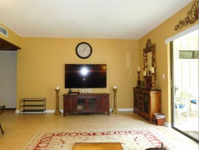 Charming Vacation Rental on Siesta Key. Call Today.