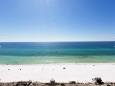Miramar Beach Vacation Condo Rental Sleeps Twenty two Guests