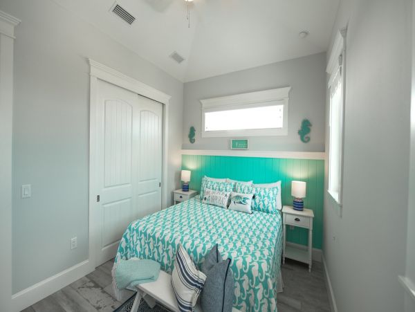 Stunning Vacation Pool Home in Anna Maria Sleeps 8 Guests